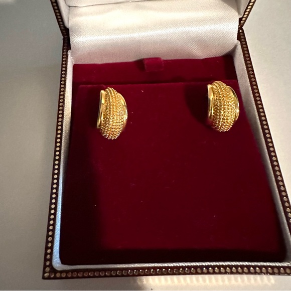 Gold Tone Post Earrings - Picture 2 of 7